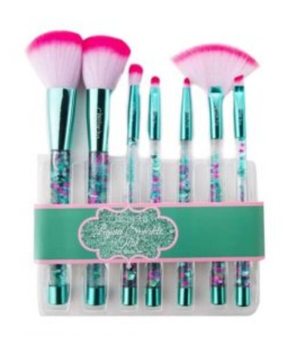 Brochas de BEAUTY CREATIONS agua y escarcha